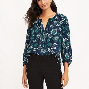 Ann Taylor LOFT Floral Shirred Tie Neck Blouse Long Sleeves Navy Blue Size Small